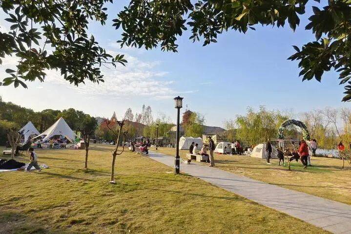 ！祈福、武术、非遗、夜游一网打尽→AG真人游戏第一品牌解锁仙山新年(图15)