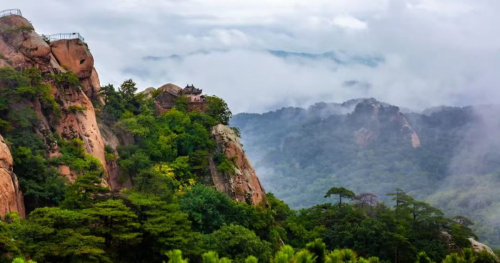 胜区文明安全旅游倡议书AG真人平台千山风景名(图2) 胜区文明安全旅游倡议书AG真人平台千山风景名(图2)